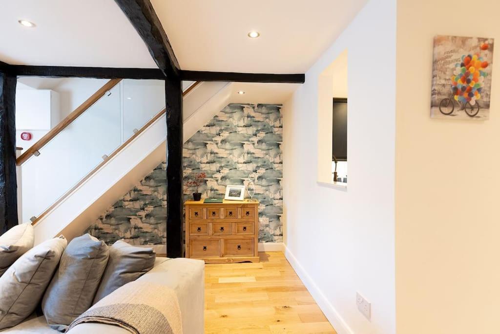Ford Gate - Modern Luxury Cottage Based In Холмфирт Екстериор снимка