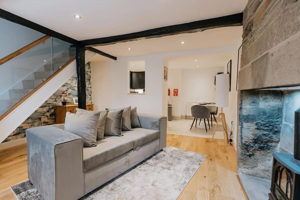 Ford Gate - Modern Luxury Cottage Based In Холмфирт Екстериор снимка